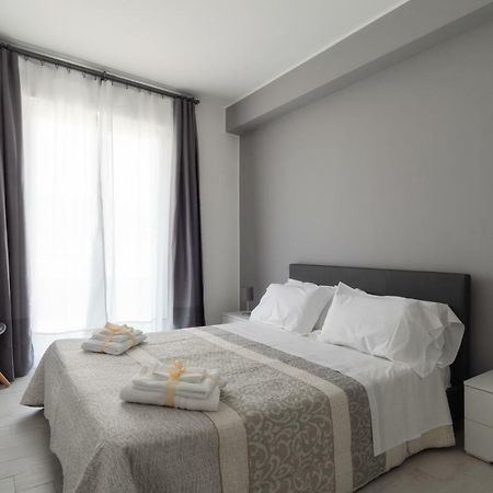 House 103 Rent Apartment Capo dʼOrlando Exteriör bild