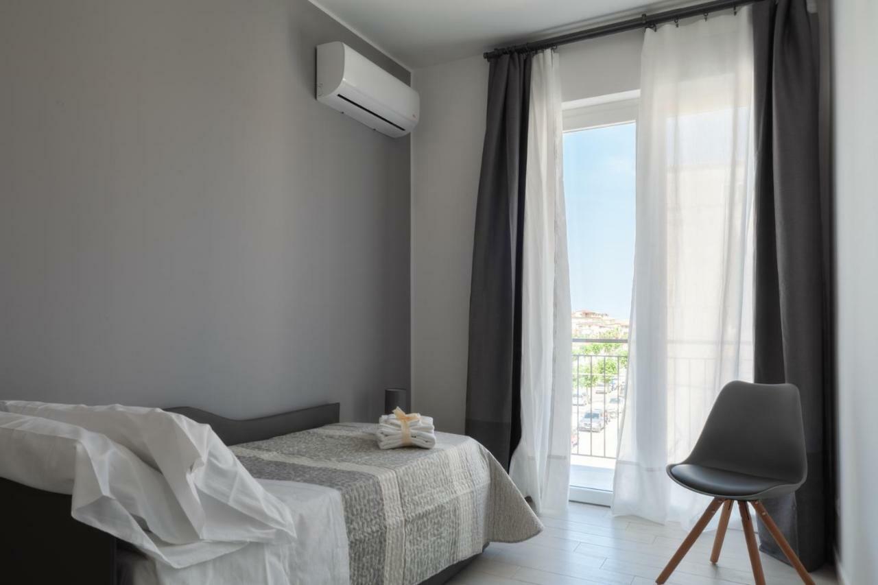 House 103 Rent Apartment Capo dʼOrlando Exteriör bild