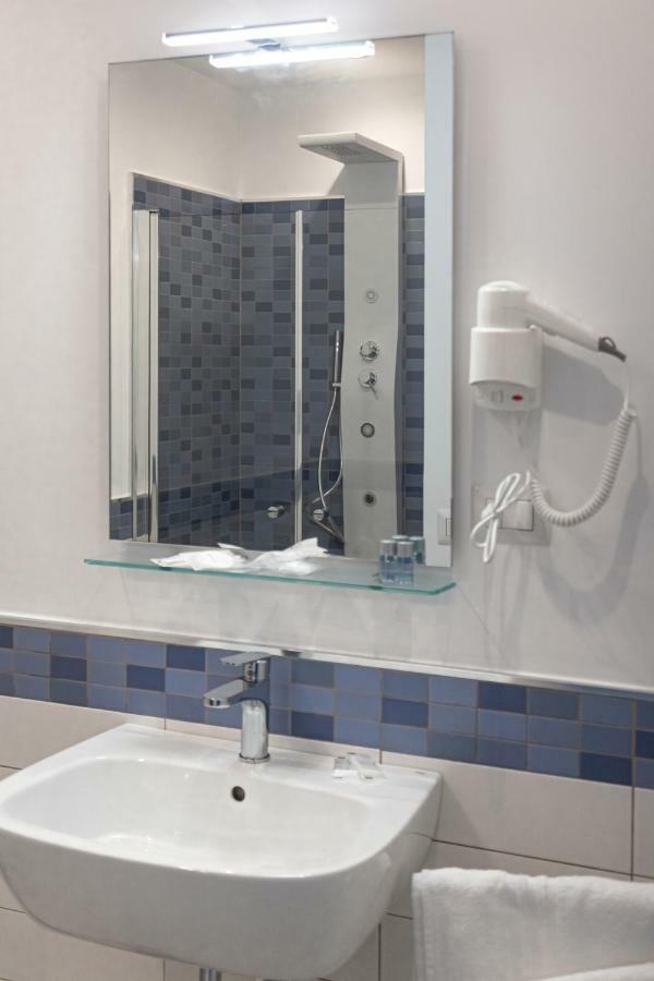 House 103 Rent Apartment Capo dʼOrlando Exteriör bild